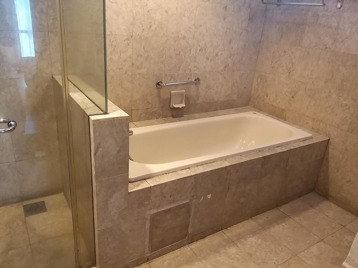 Berjaya Times Square Hotel Apartment Malaysia Куала-Лумпур Экстерьер фото